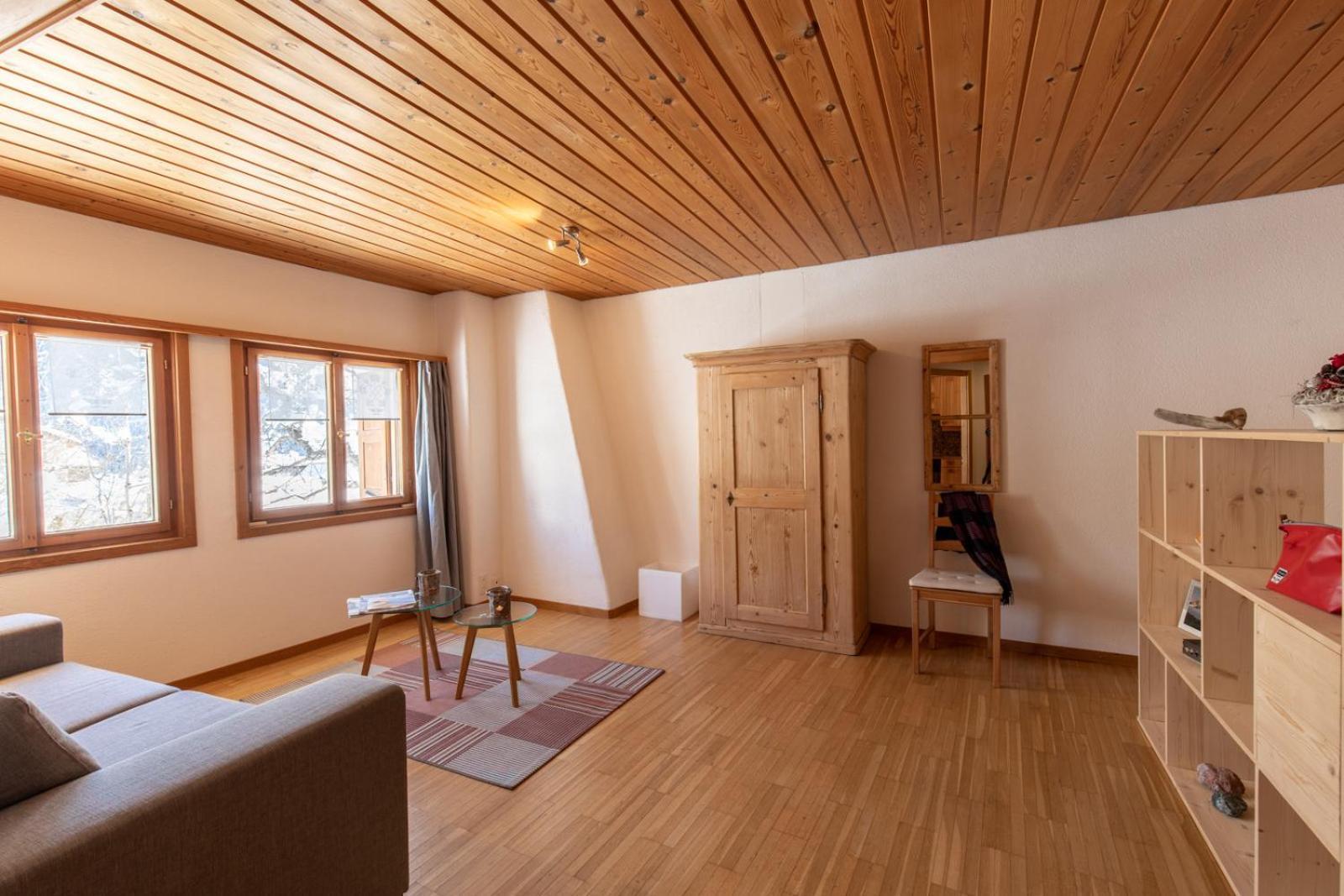 Ferienwohnung Chasa Curasch Scuol Exterior foto